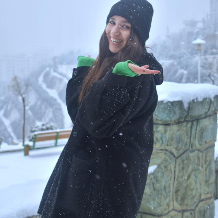 Portrait of Meera Singh meditation instructor